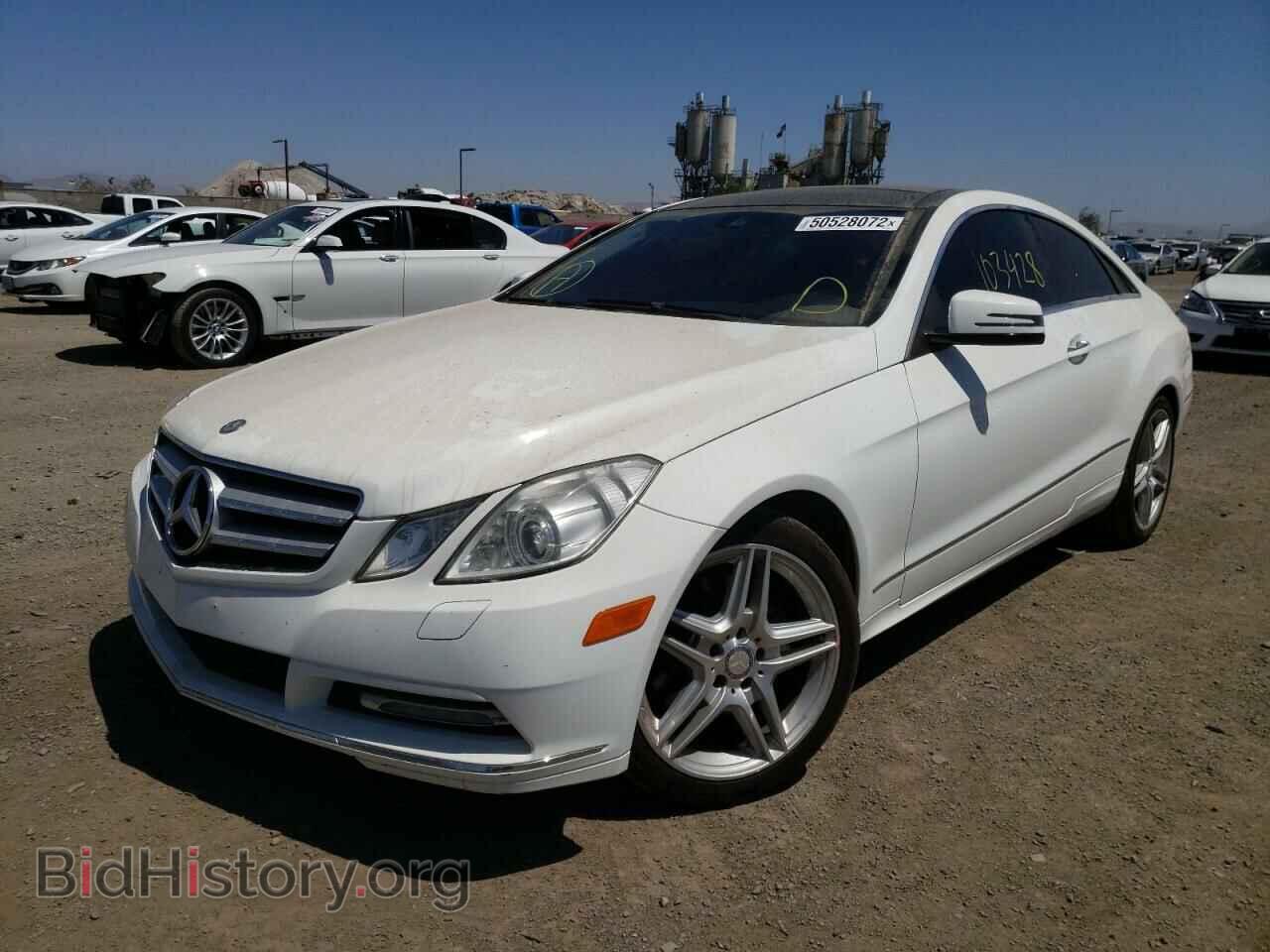 2013 MERCEDES-BENZ E-CLASS - VIN: WDDKJ5KB8DF196425 - Фото 2