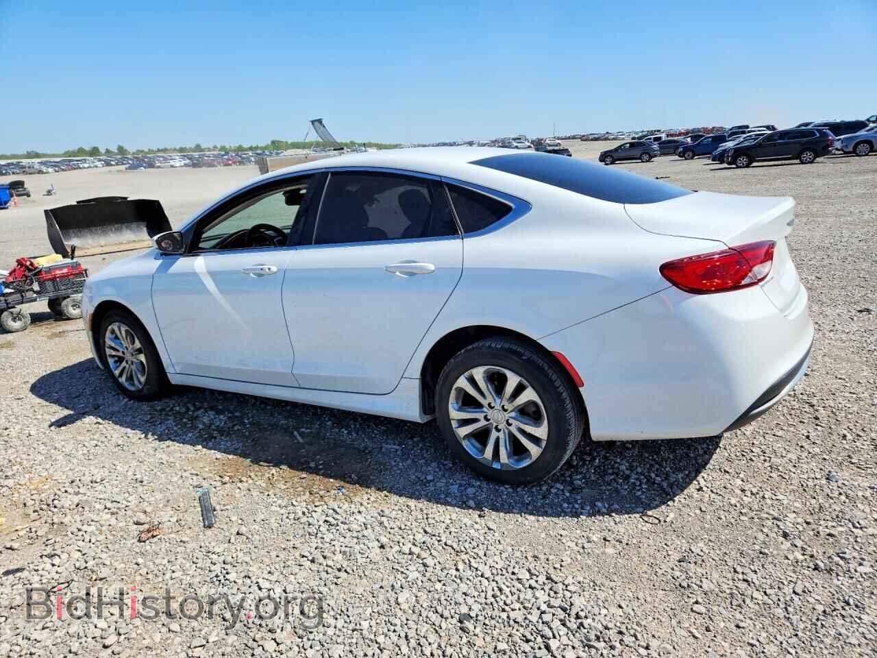 2016 CHRYSLER 200 - VIN: 1C3CCCAB3GN124500 - Фото 2