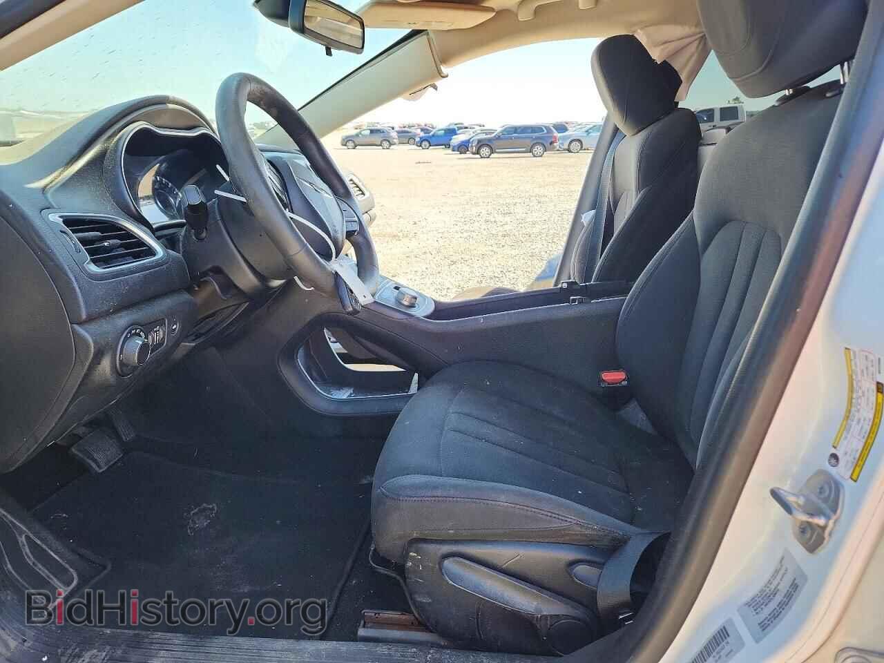 2016 CHRYSLER 200 - VIN: 1C3CCCAB3GN124500 - Фото 7