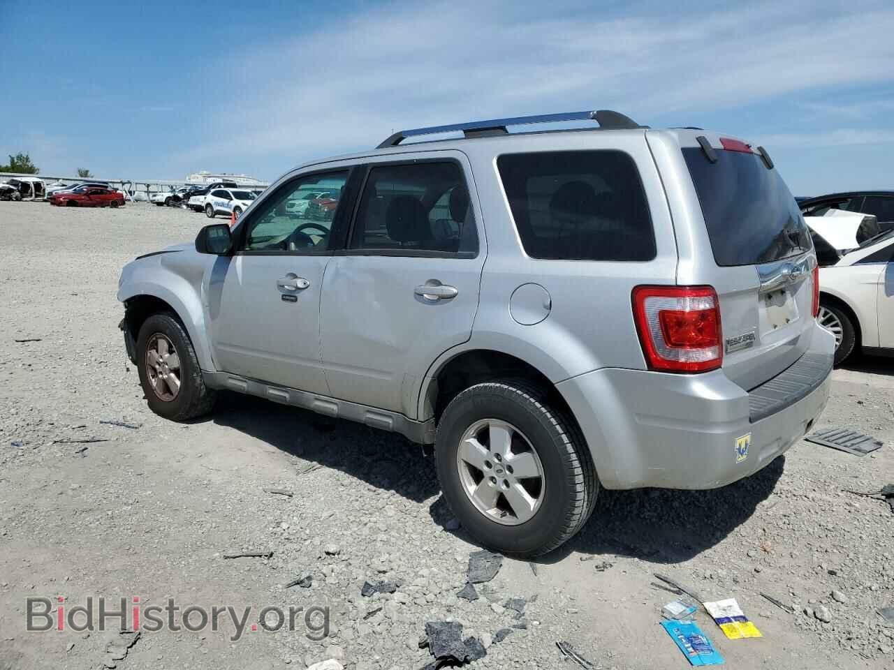 2009 FORD ESCAPE - VIN: 1FMCU04G19KC02528 - Фото 2