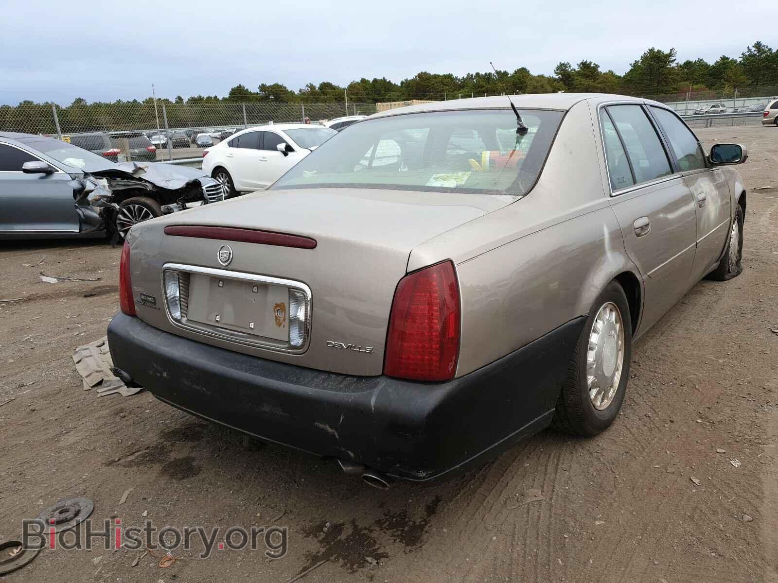 2002 CADILLAC DEVILLE - VIN: 1G6KD54Y32U300706 - Photo 4
