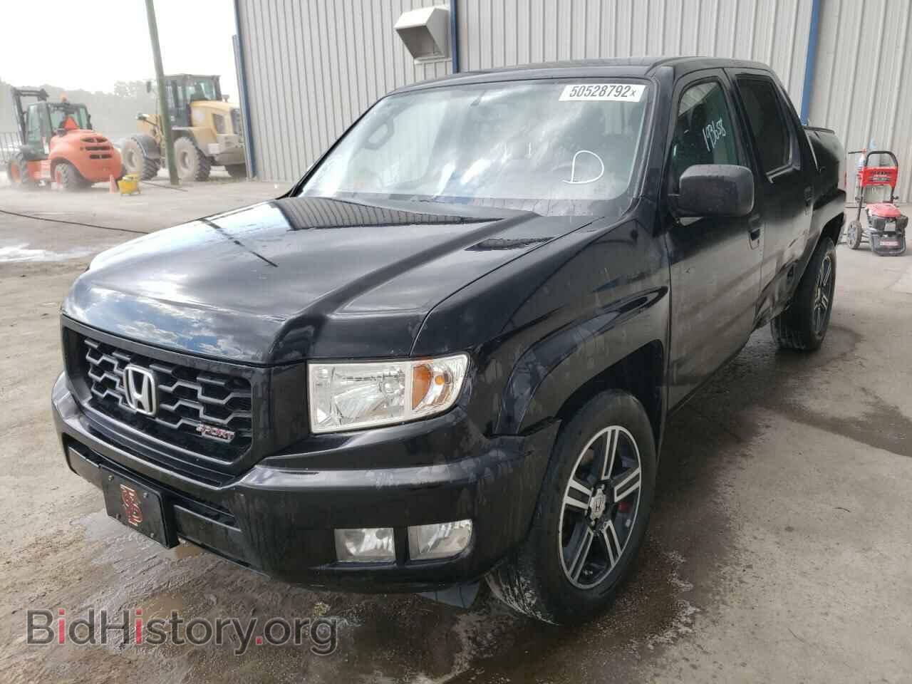 2013 HONDA RIDGELINE - VIN: 5FPYK1F78DB016405 - Фото 2