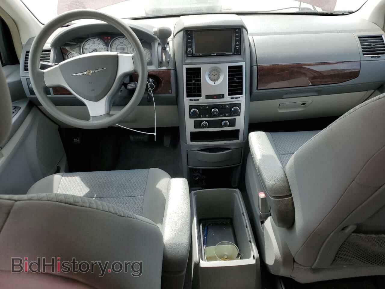 2010 CHRYSLER MINIVAN - VIN: 2A4RR2D14AR386581 - Фото 8
