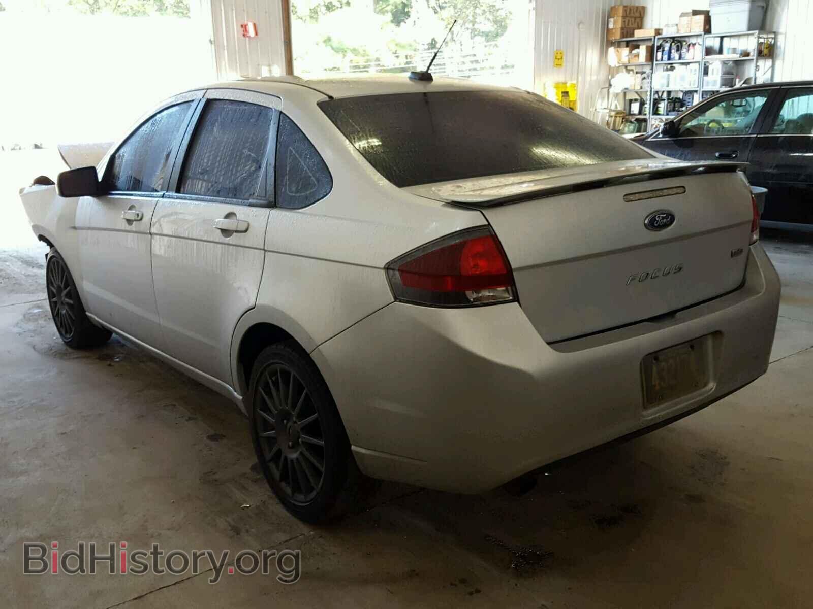 2010 FORD FOCUS - VIN: 1FAHP3GN8AW208956 - Photo 3