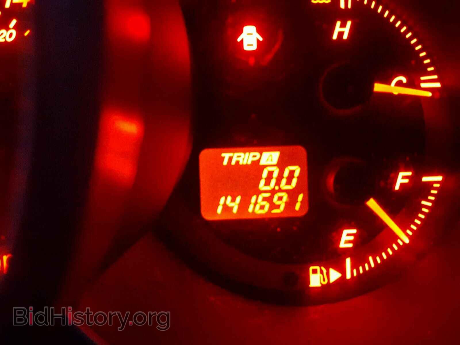 2004 MAZDA 3 S - VIN: JM1BK323741132135 - Фото 8