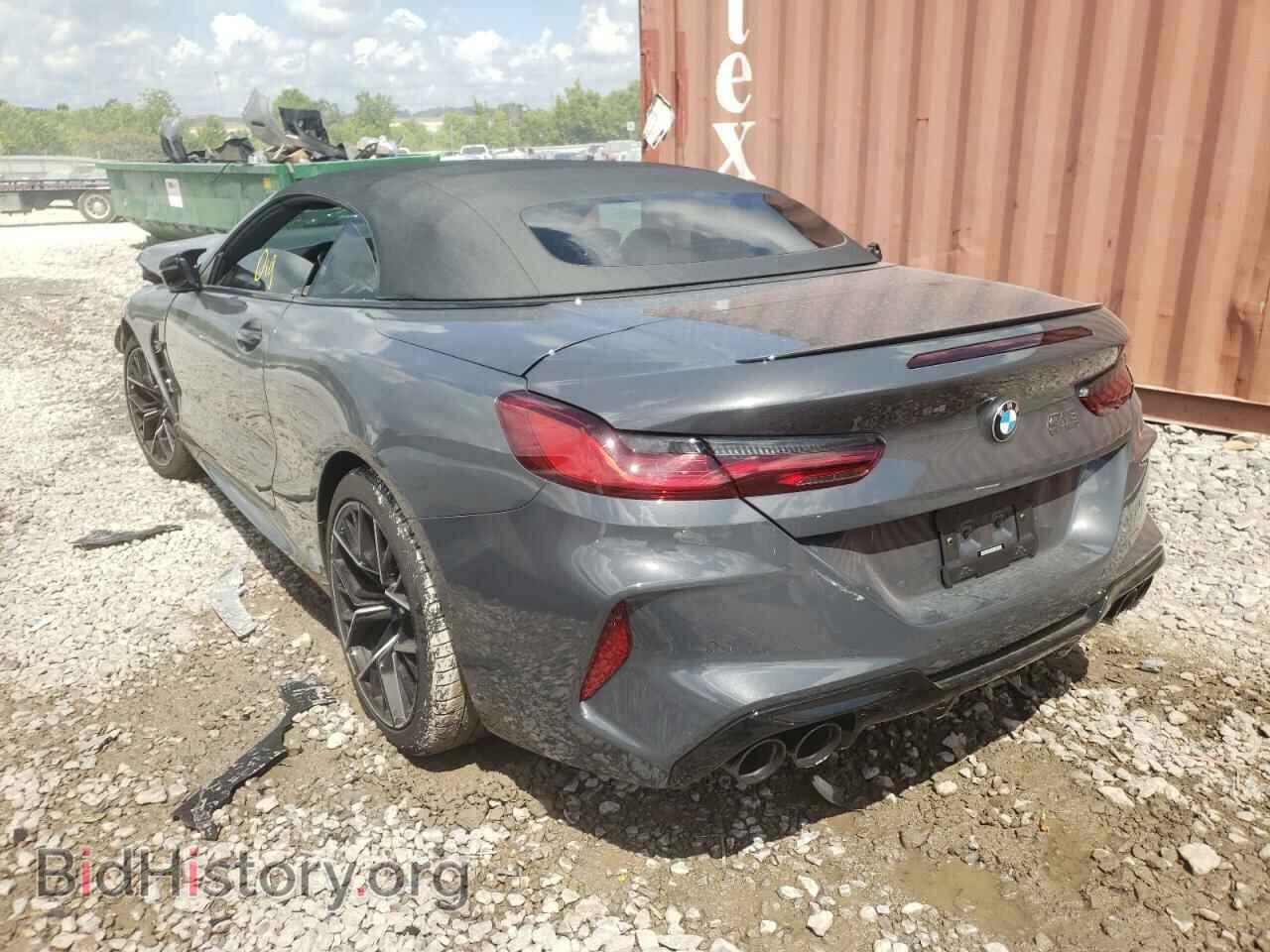 2022 BMW M8 - VIN: WBSDZ0C03NCH42106 - Фото 3