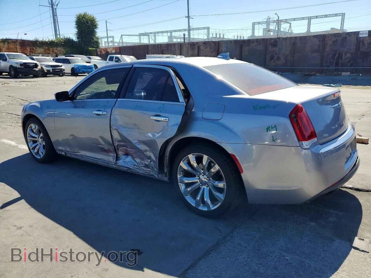 2015 CHRYSLER 300 - VIN: 2C3CCAEG2FH743512 - Фото 2