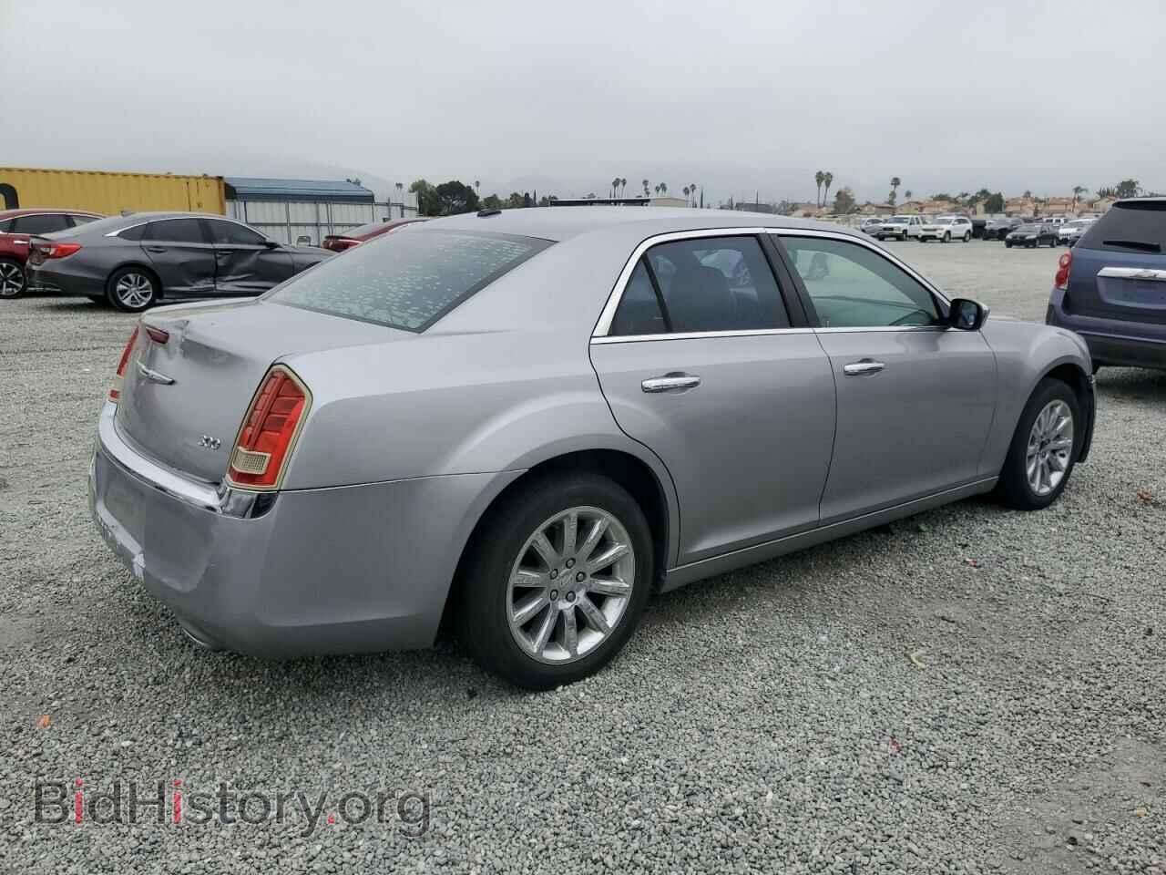 2011 CHRYSLER 300 - VIN: 2C3CA5CG8BH533149 - Фото 3