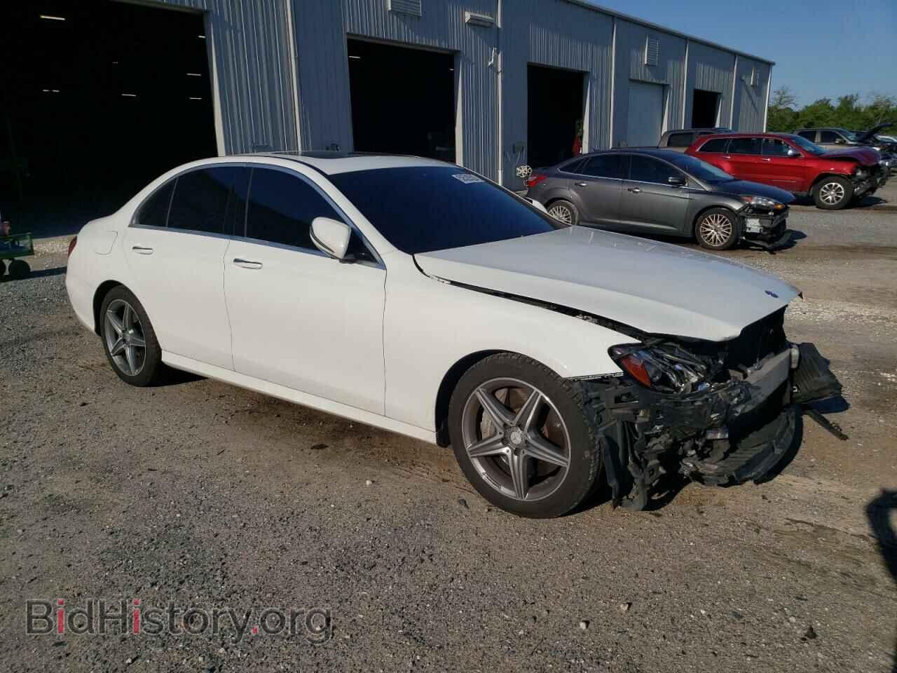 2017 MERCEDES-BENZ E-CLASS - VIN: WDDZF4JBXHA053331 - Фото 4