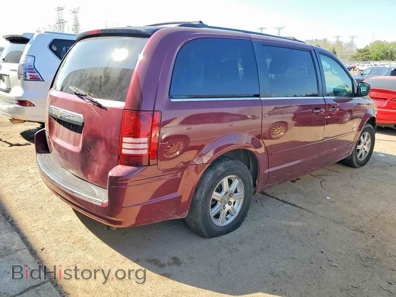 2008 CHRYSLER MINIVAN - VIN: 2A8HR54P98R736815 - Фото 3
