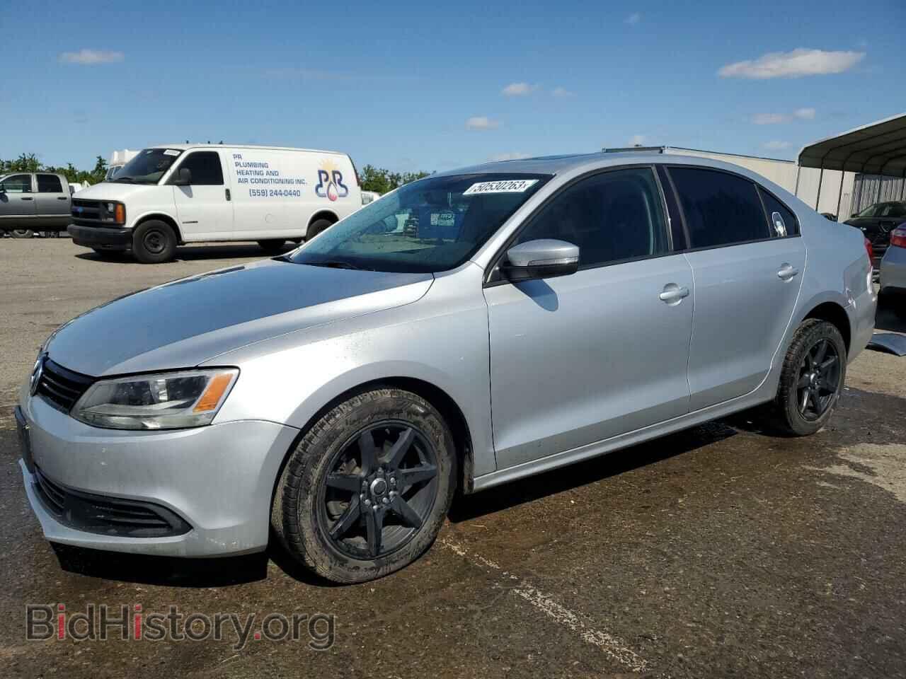 Фотография 3VWDP7AJ3CM306136 - VOLKSWAGEN JETTA 2012