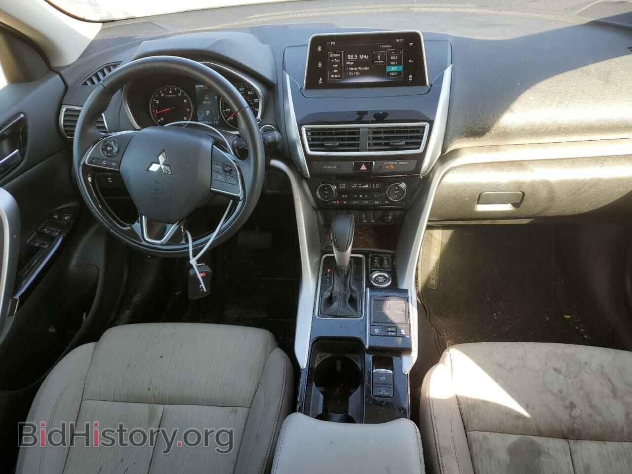 2018 MITSUBISHI ECLIPSE - VIN: JA4AT5AA2JZ038059 - Photo 8
