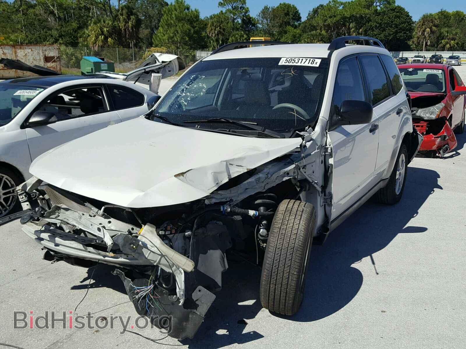 2011 SUBARU FORESTER - VIN: JF2SHBBC0BH726788 - Фото 2