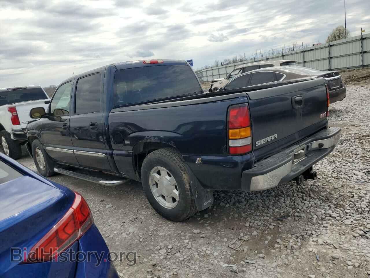 2005 GMC SIERRA - VIN: 2GTEC13T551386306 - Фото 2