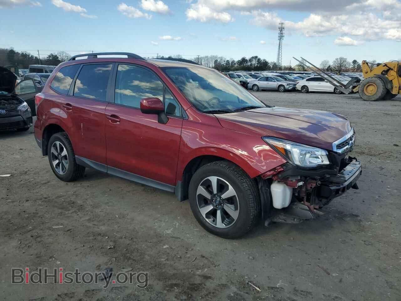 2017 SUBARU FORESTER - VIN: JF2SJAEC9HH463557 - Фото 4