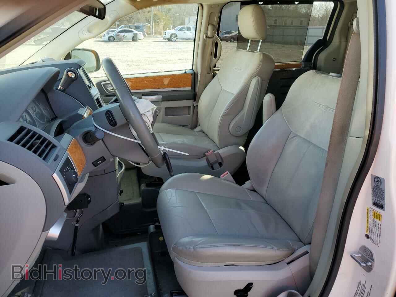 2010 CHRYSLER MINIVAN - VIN: 2A4RR6DX4AR129982 - Фото 7