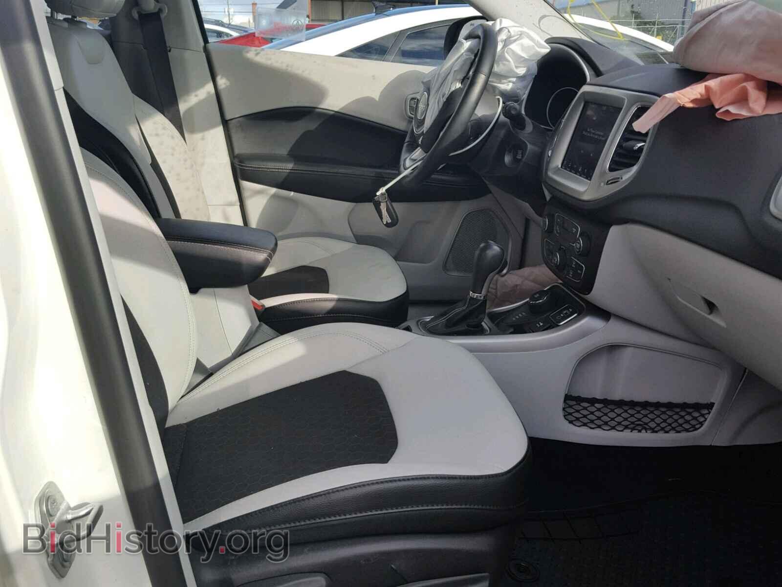 2017 JEEP COMPASS LA - VIN: 3C4NJDBB4HT656841 - Photo 5