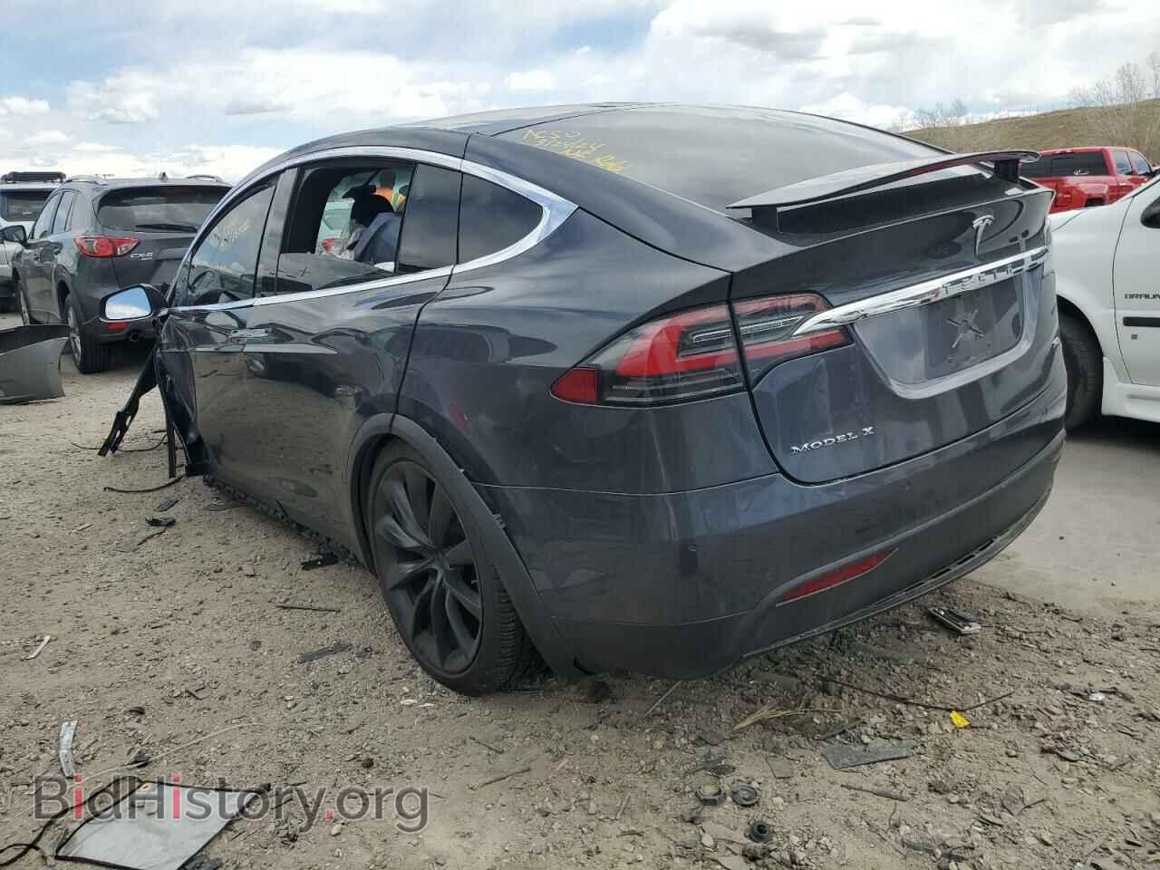 2016 TESLA MODEL X - VIN: 5YJXCBE21GF021351 - Photo 2