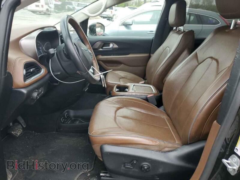 2018 Chrysler PACIFICA (VIN 2C4RC1GG5JR171146) — photo 7 of 13