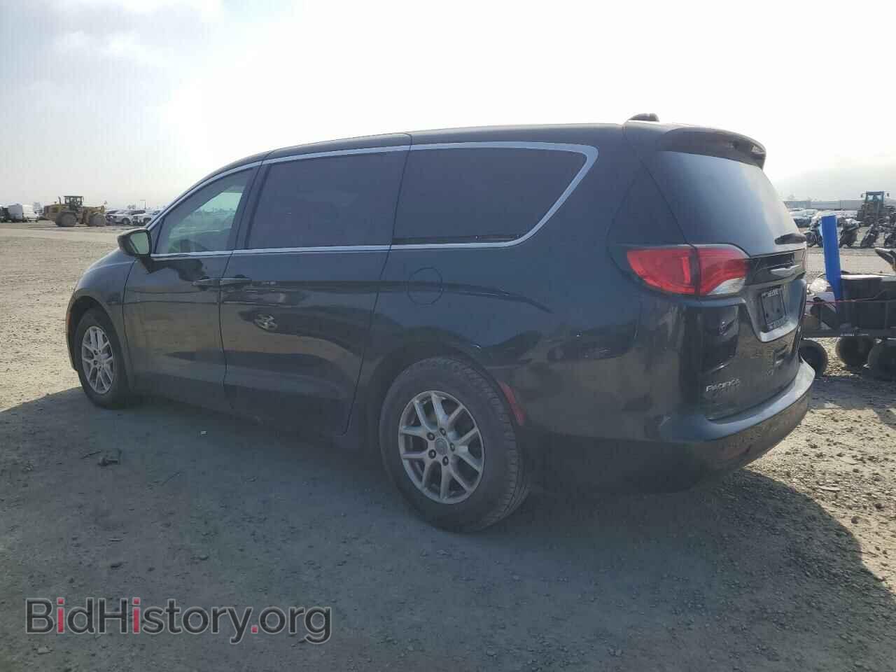 2017 CHRYSLER PACIFICA - VIN: 2C4RC1CG3HR505691 - Photo 2