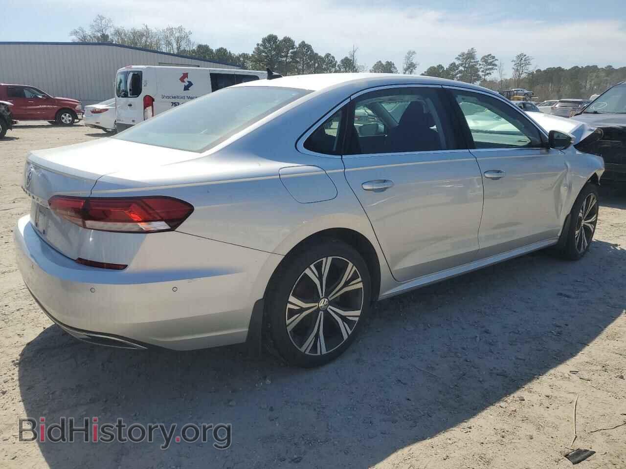 2020 VOLKSWAGEN PASSAT - VIN: 1VWCA7A38LC005569 - Фото 3