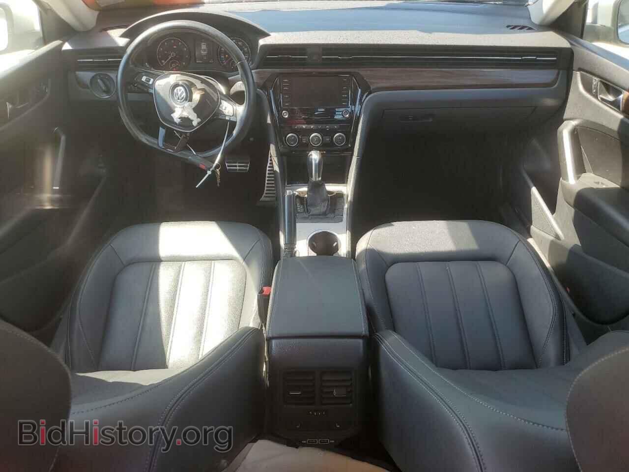 2020 VOLKSWAGEN PASSAT - VIN: 1VWCA7A38LC005569 - Фото 8