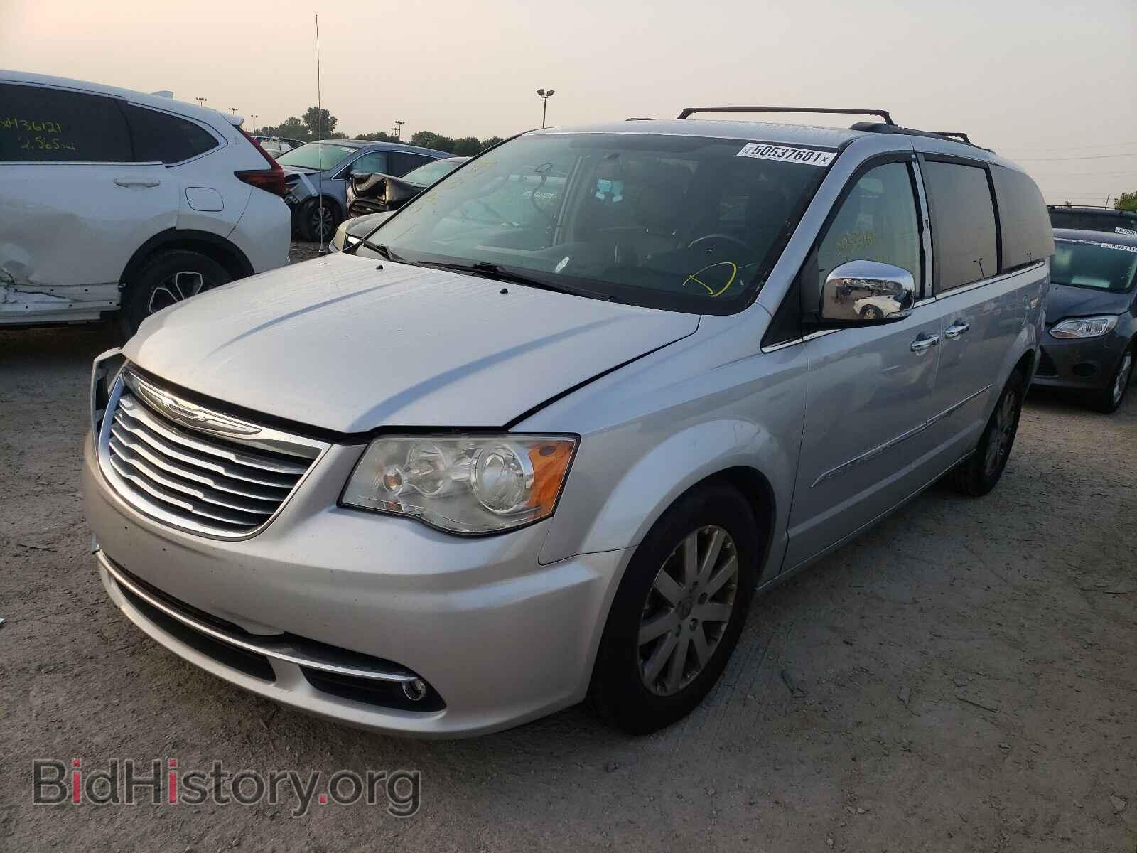 2011 CHRYSLER MINIVAN - VIN: 2A4RR8DG3BR612358 - Фото 2