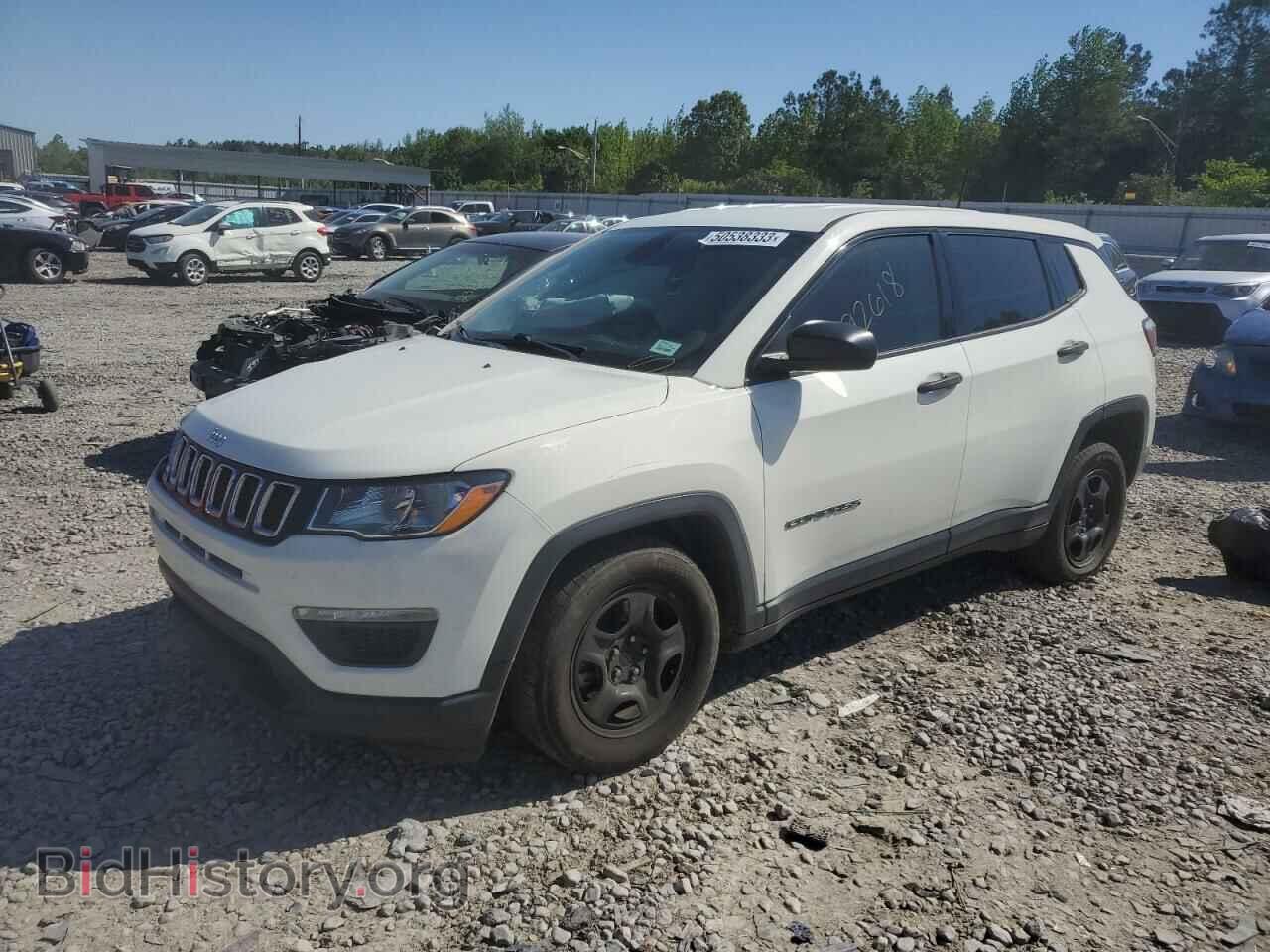 Фотография 3C4NJCAB3JT271756 - JEEP COMPASS 2018