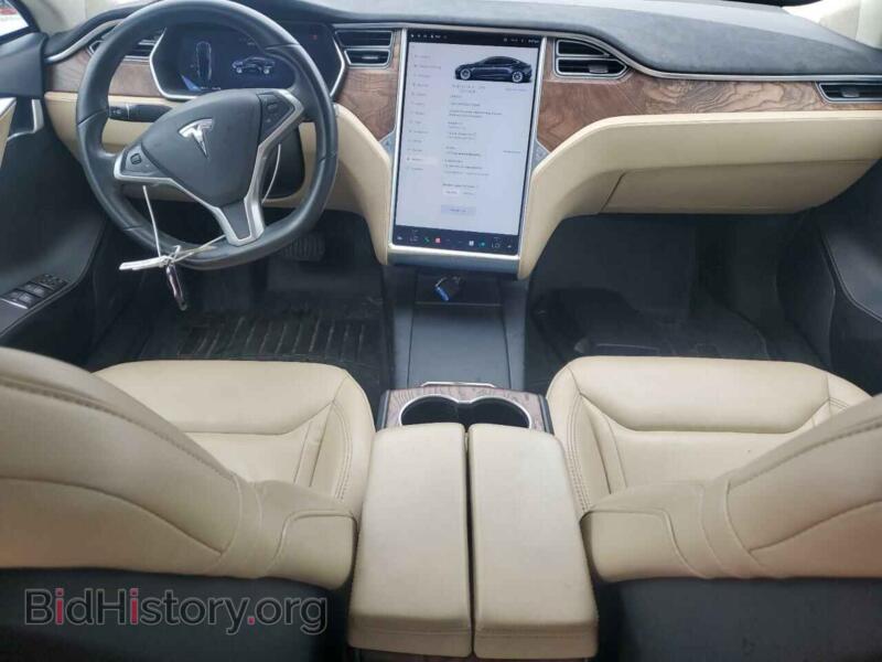 2016 Tesla MODEL S (VIN 5YJSA1E2XGF167662) — photo 8 of 12