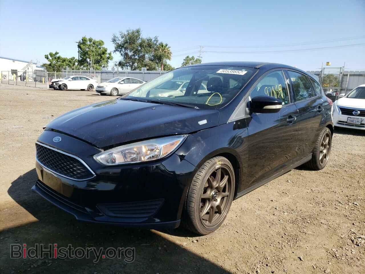 2016 FORD FOCUS - VIN: 1FADP3K26GL297979 - Фото 2