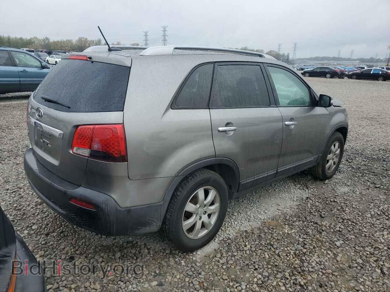 2011 KIA SORENTO - VIN: 5XYKT4A29BG150208 - Фото 3