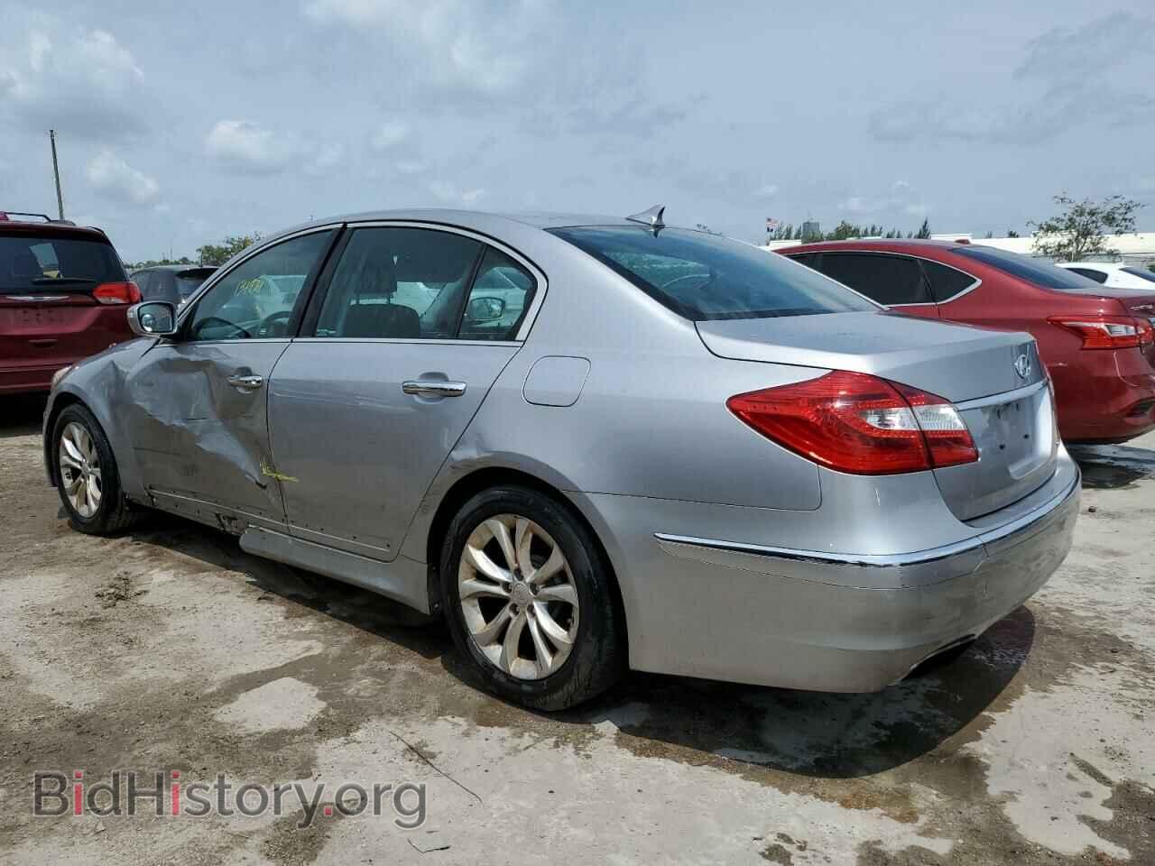 2013 HYUNDAI GENESIS - VIN: KMHGC4DD7DU243096 - Фото 2