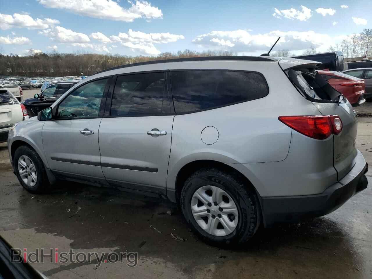 2012 CHEVROLET TRAVERSE - VIN: 1GNKVFEDXCJ165617 - Фото 2