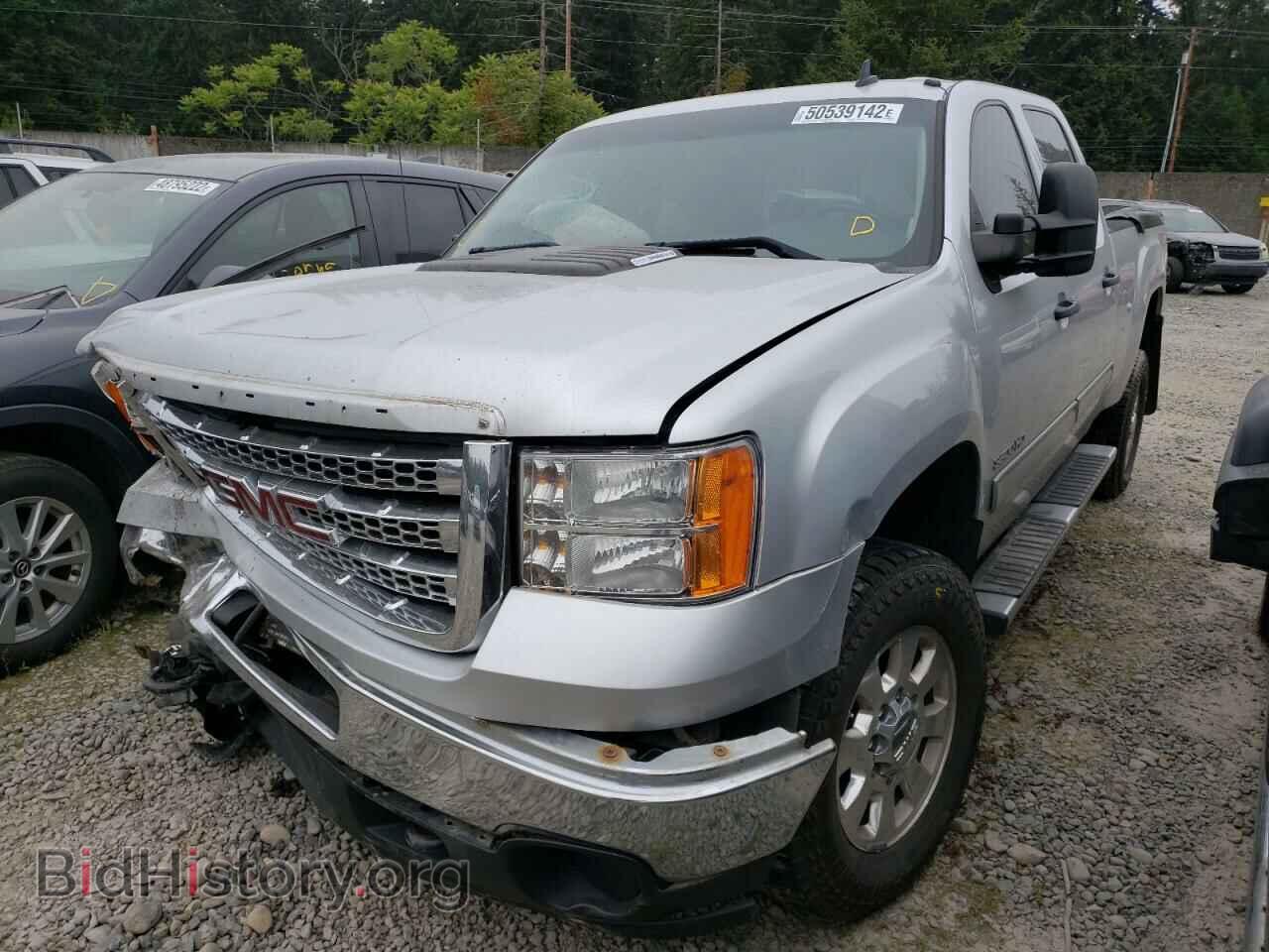 2014 GMC SIERRA - VIN: 1GT423C85EF160457 - Фото 2