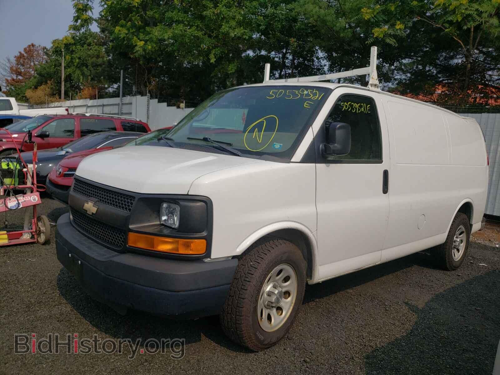 2012 CHEVROLET EXPRESS - VIN: 1GCSGAFX2C1122355 - Фото 2