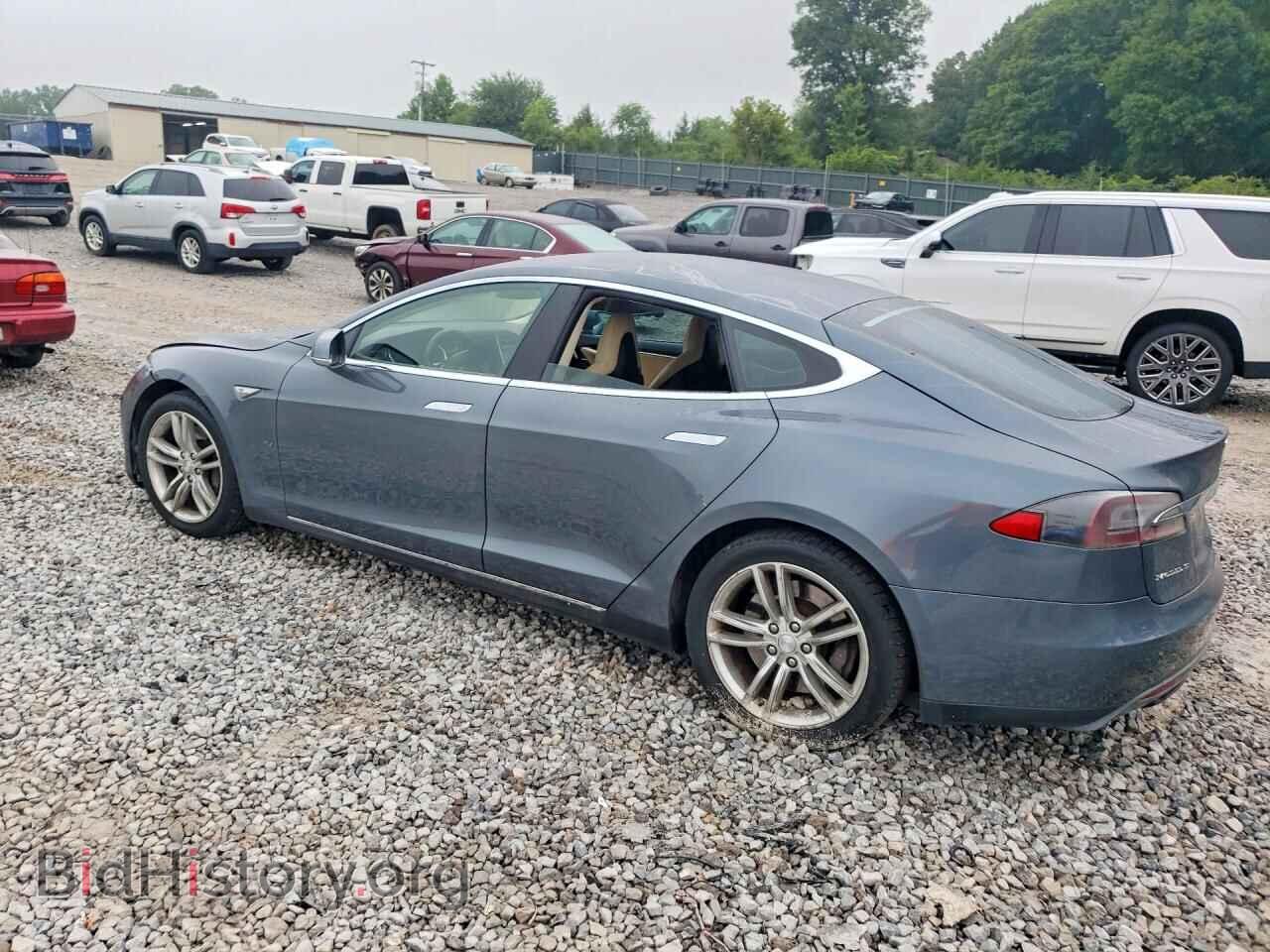 2013 TESLA MODEL S - VIN: 5YJSA1AC2DFP10190 - Фото 2