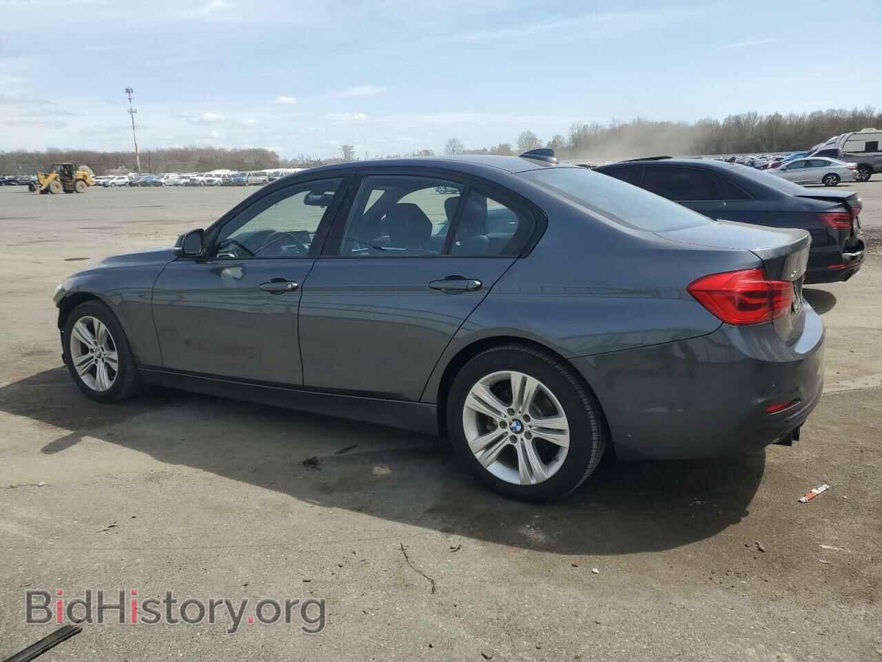 2016 BMW 3 SERIES - VIN: WBA8E3G5XGNU00519 - Фото 2