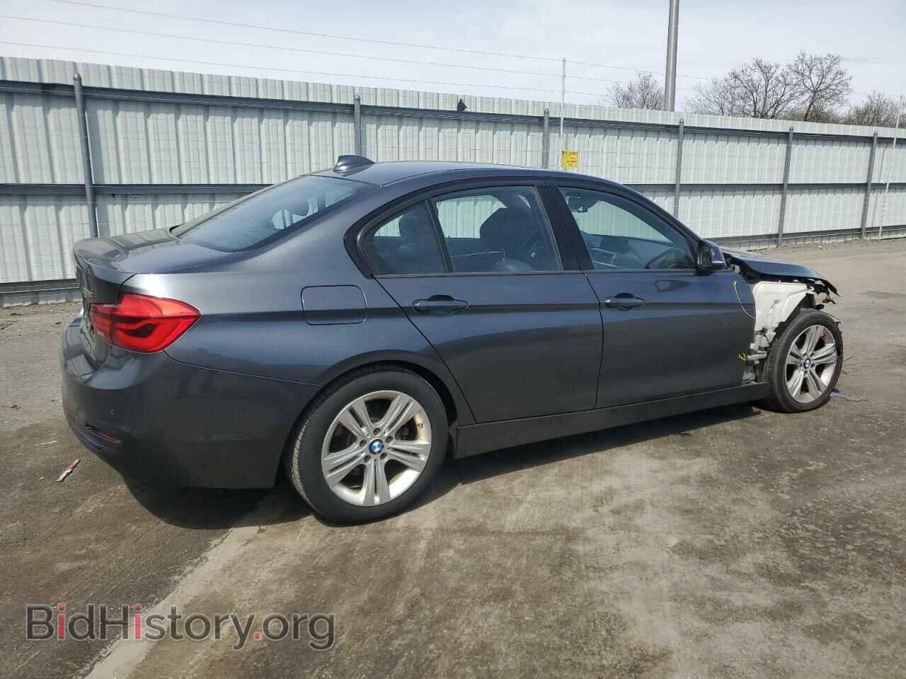 2016 BMW 3 SERIES - VIN: WBA8E3G5XGNU00519 - Фото 3