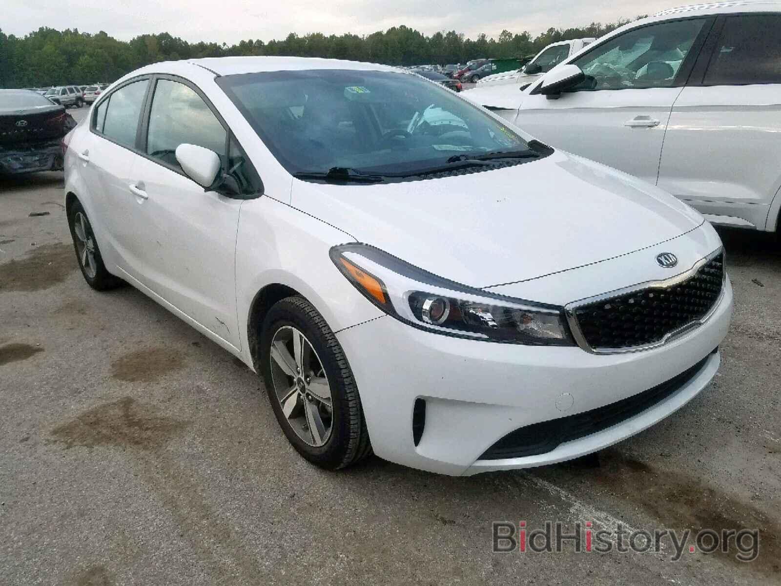 Photo 3KPFL4A77JE200483 - KIA FORTE LX 2018