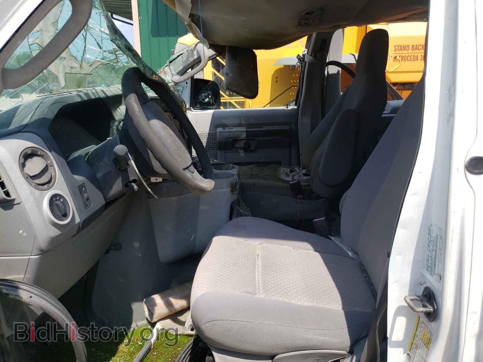 2010 FORD ECONOLINE - VIN: 1FBNE3BL8ADA81893 - Фото 5