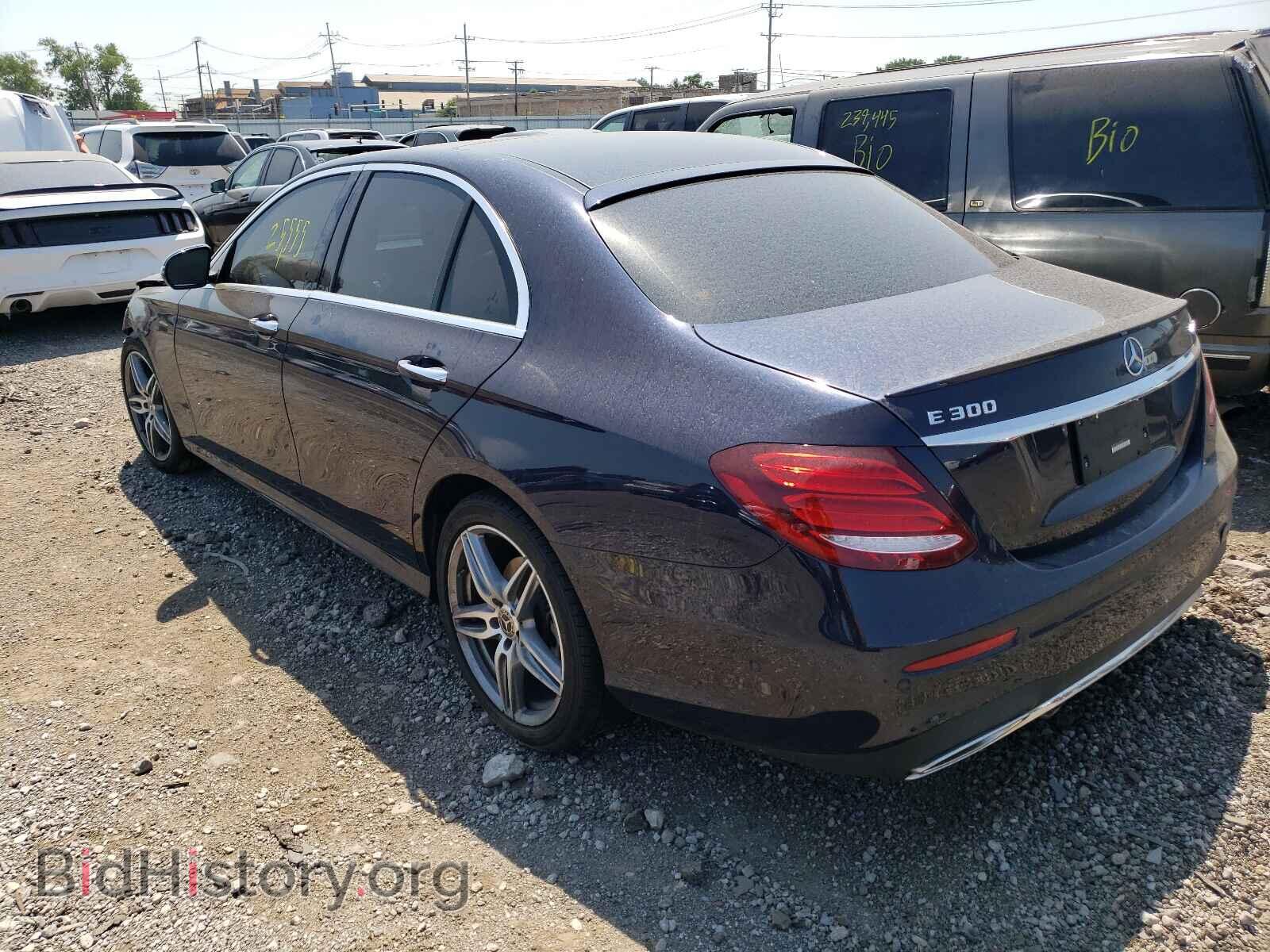 2018 MERCEDES-BENZ E-CLASS - VIN: WDDZF4KB7JA350335 - Фото 3