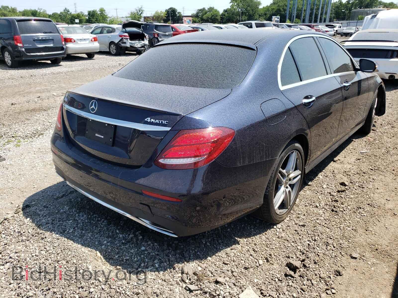 2018 MERCEDES-BENZ E-CLASS - VIN: WDDZF4KB7JA350335 - Фото 4