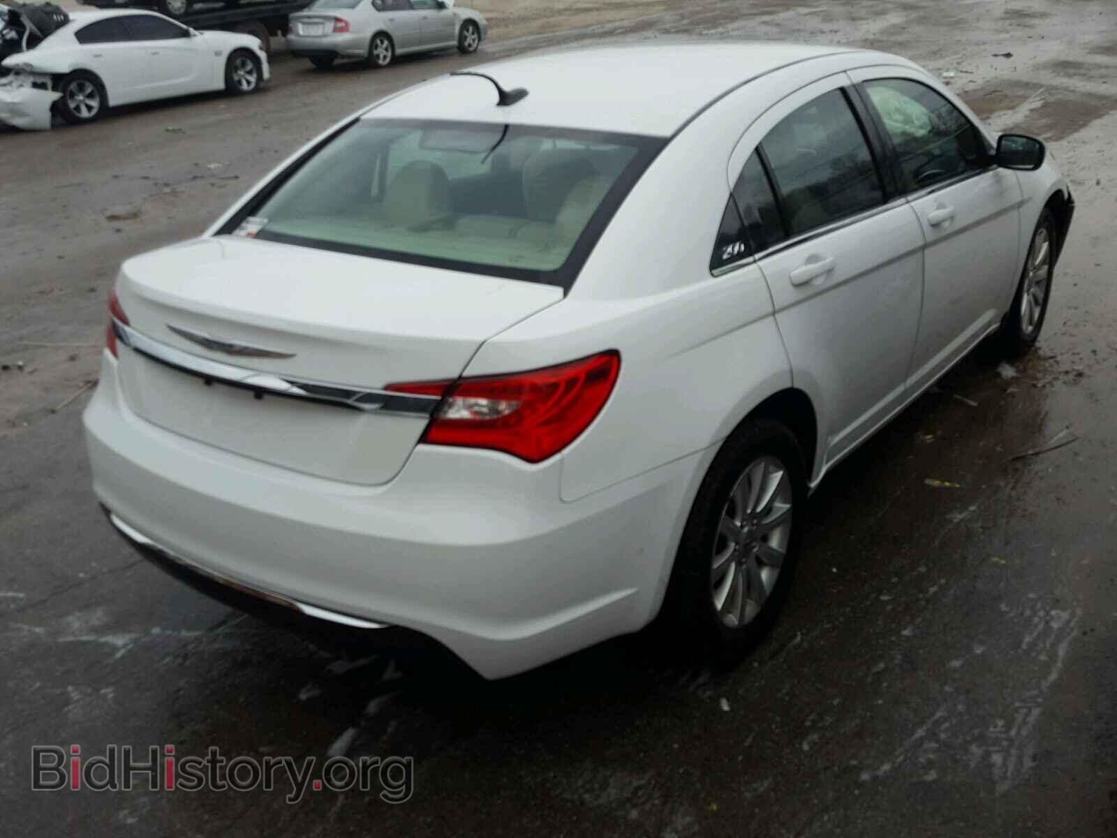 2013 CHRYSLER 200 - VIN: 1C3CCBBB7DN593237 - Фото 4