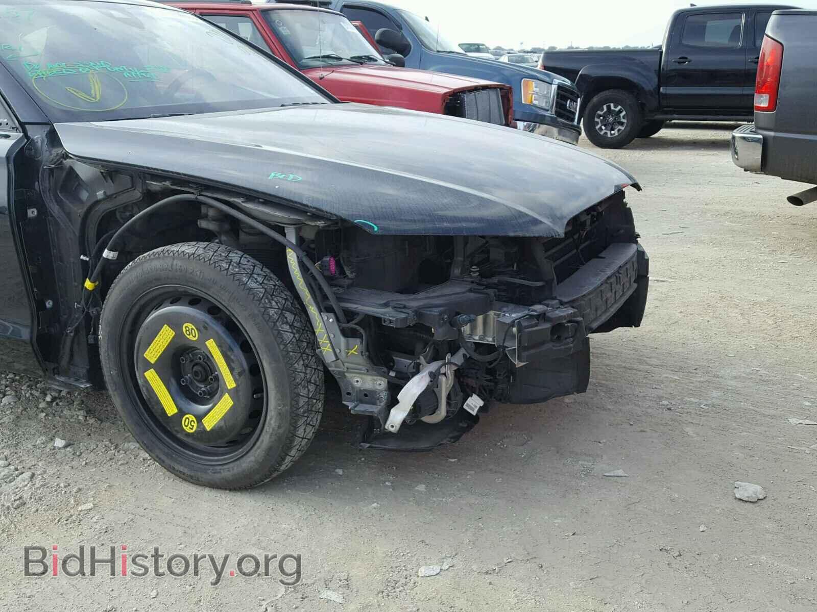2011 AUDI A8 - VIN: WAUAVAFD8BN000949 - Фото 9