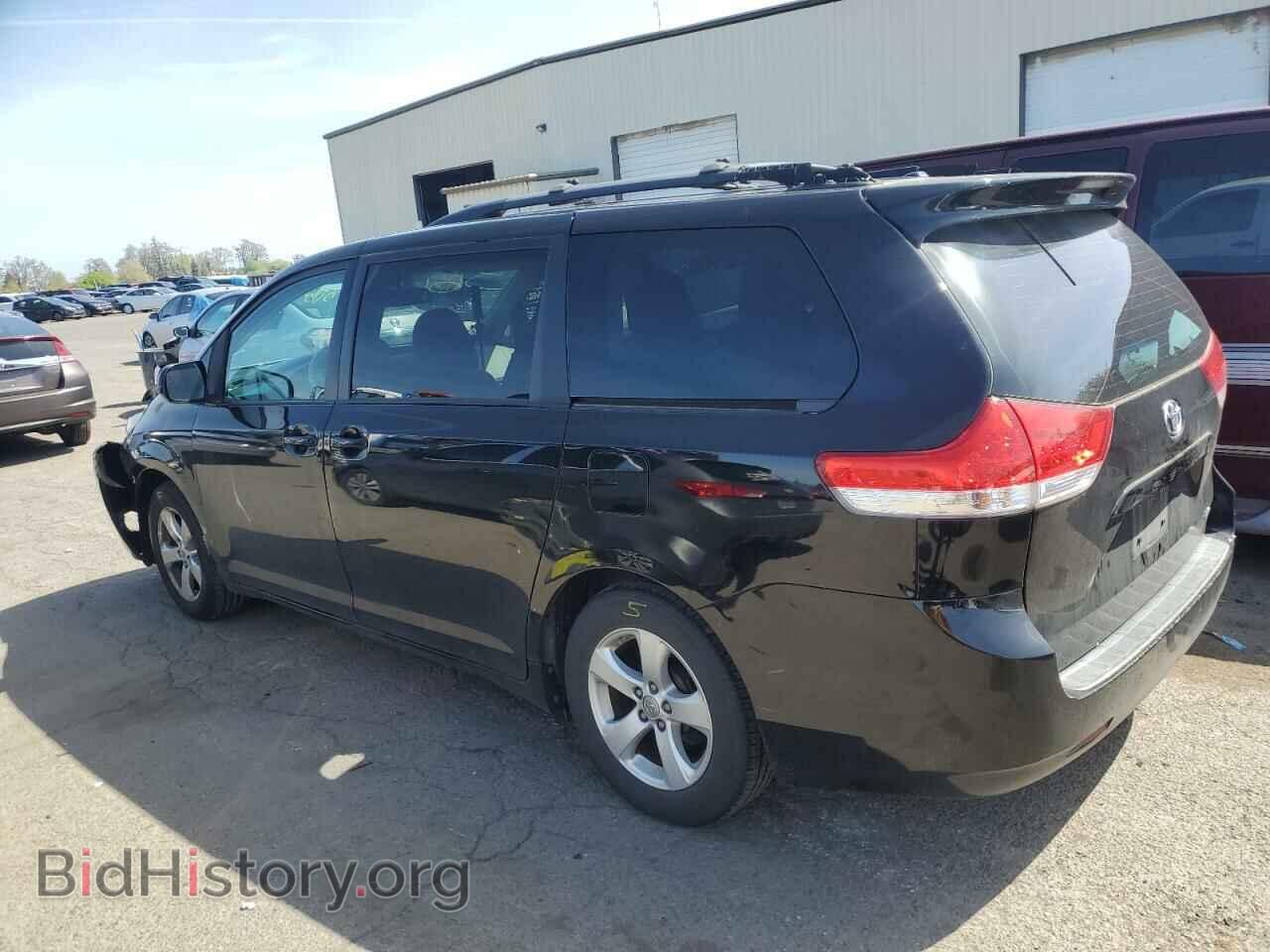 2014 TOYOTA All Models - VIN: 5TDKK3DC2ES444302 - Фото 2