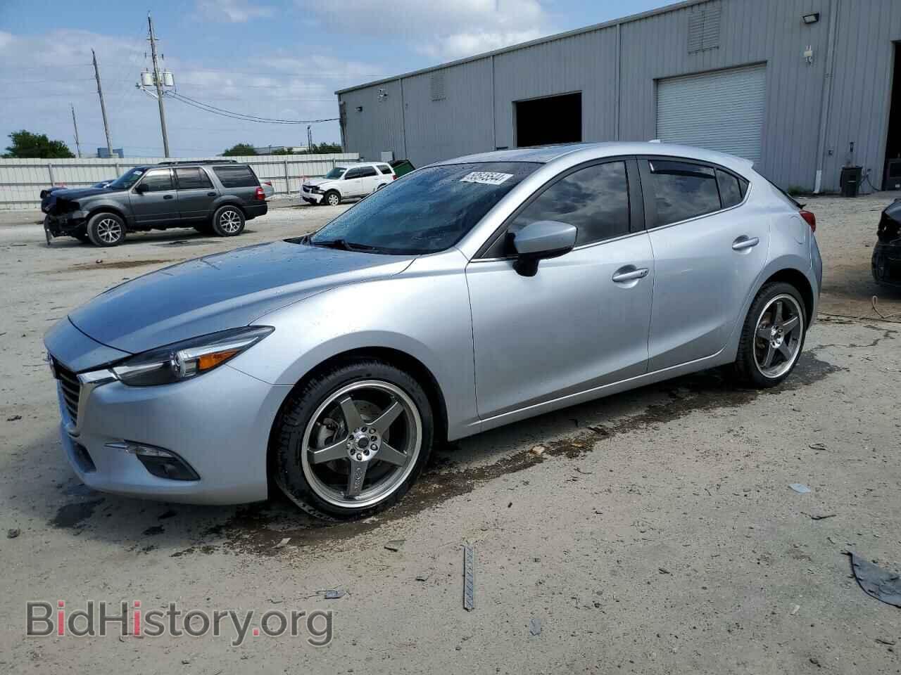 Фотография 3MZBN1M33JM179876 - MAZDA 3 2018