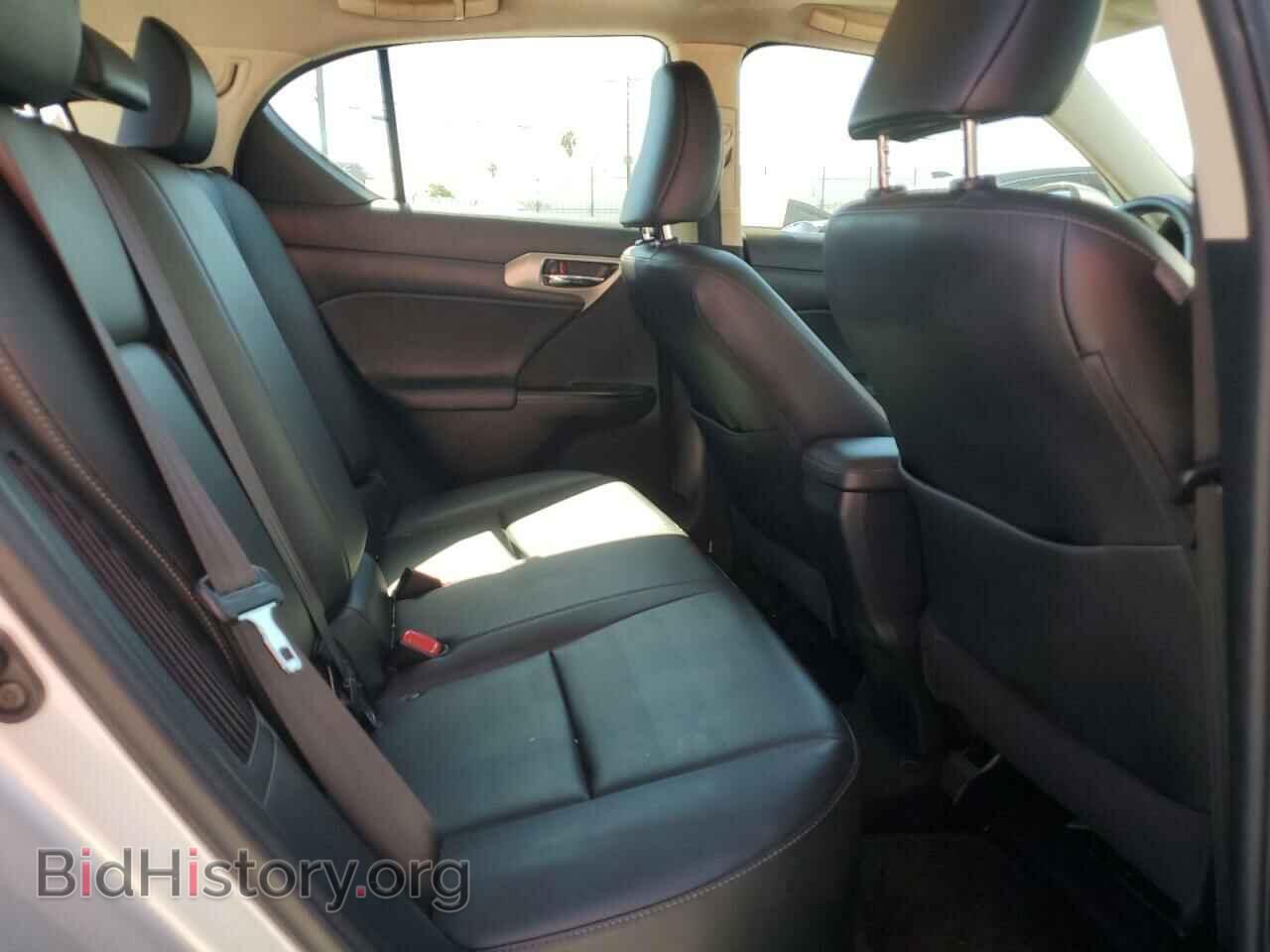 2014 LEXUS CT 200 - VIN: JTHKD5BH4E2175553 - Photo 10