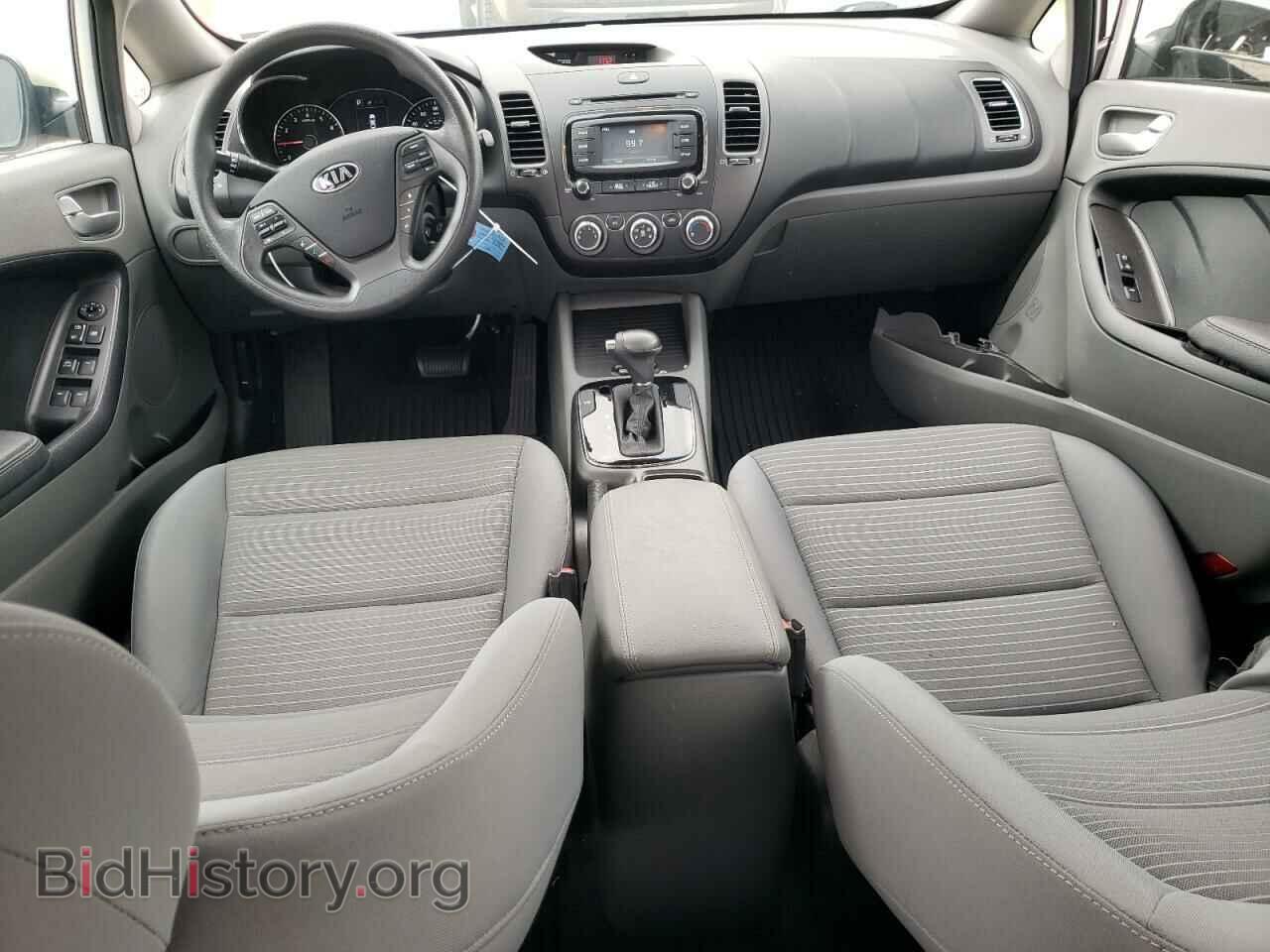 2017 KIA FORTE - VIN: 3KPFL4A74HE054831 - Фото 8