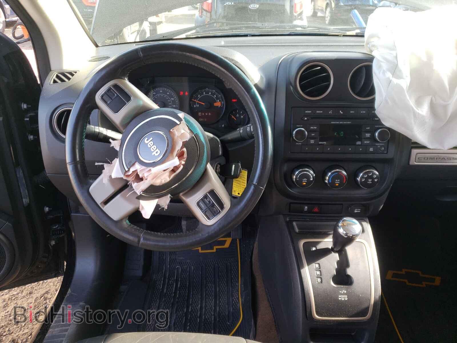 2016 JEEP COMPASS - VIN: 1C4NJDBB8GD709867 - Фото 9