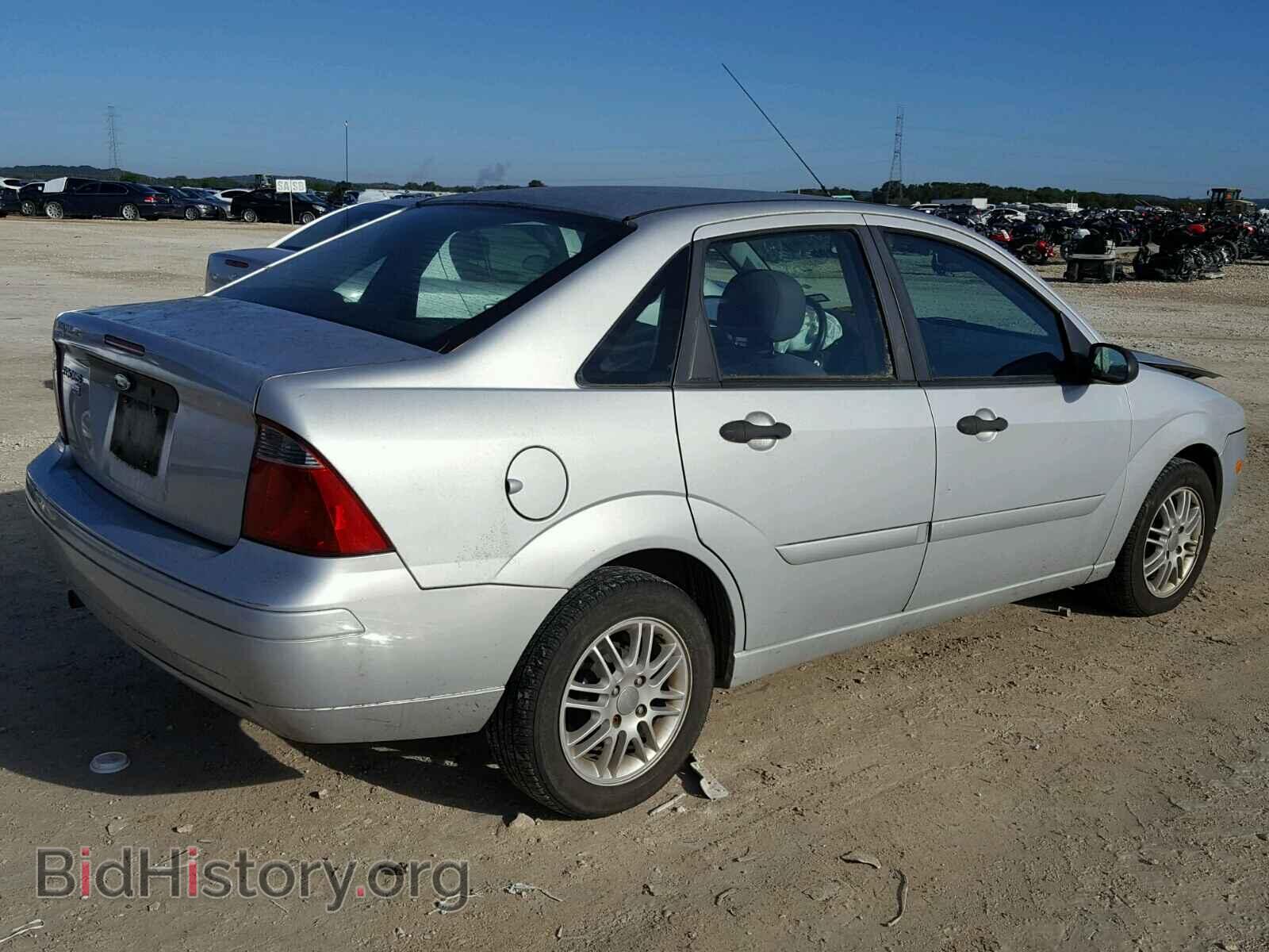 2007 FORD FOCUS - VIN: 1FAFP34N17W363501 - Фото 4